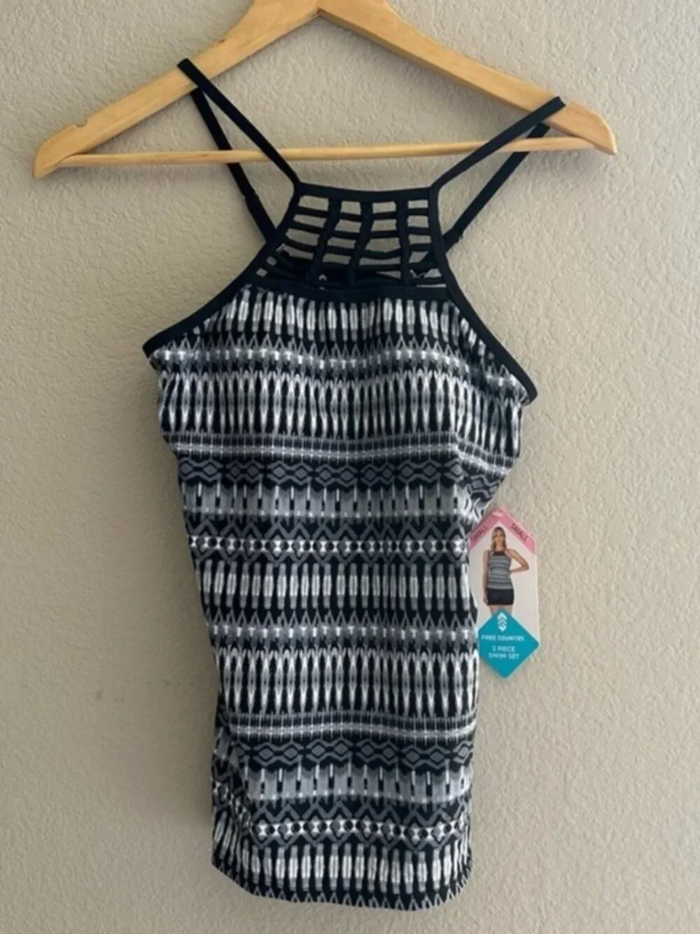 Free Country Tankini Top S NWT Boho Swim Batik Braided High Neck Beach